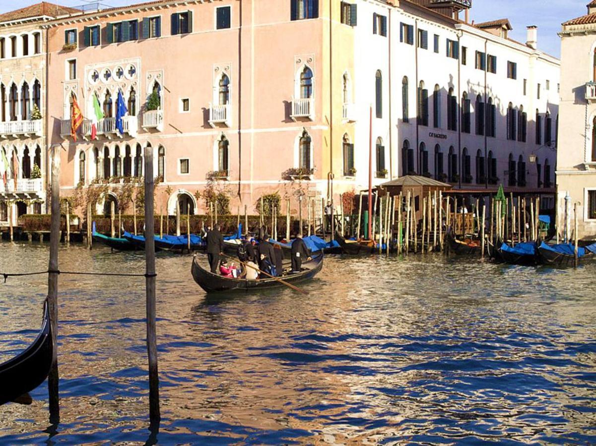 Venezia - Ca' D'oro: Bella Casa Con Terrazzi Venecia